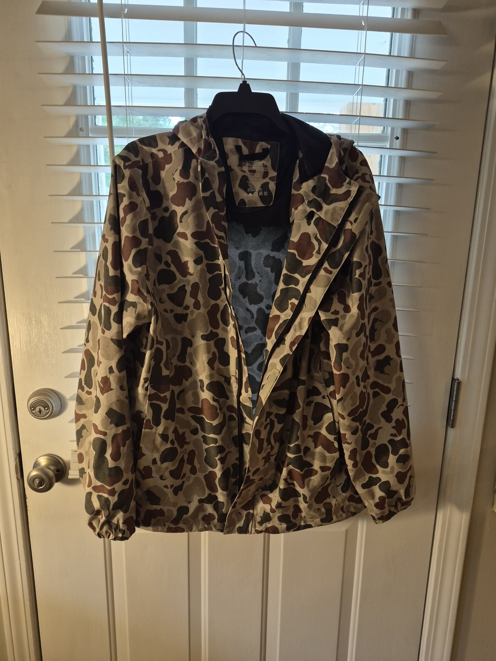 Huk Men's DUCK Camo Hooded Raincoat - Brown & Green Size Med.